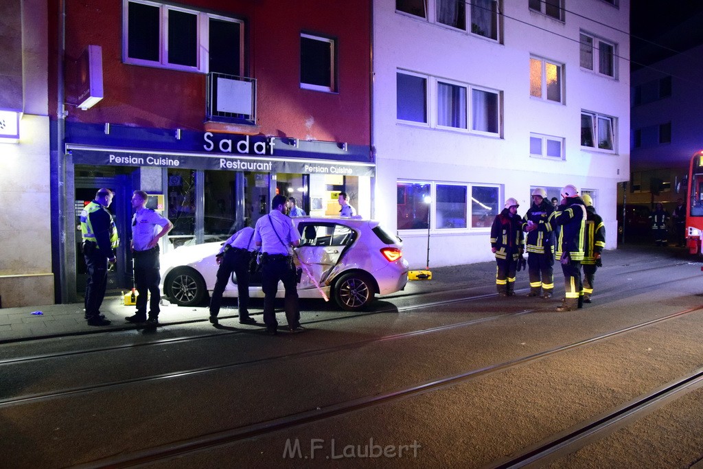 VU Pkw Strab PKlemm Koeln Altstadt Jahnstr P093.JPG - Miklos Laubert